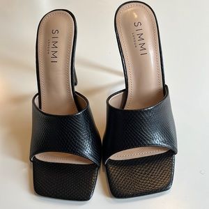 black open toe heels